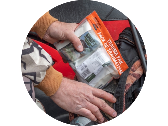 Adventure Medical Kits Sportsman Series Medical Kit - 400 - First Aid Kit for Camping, Hiking, Hunting & More - For 10 People for 14 Days - Includes Bandages, Medicine, Guide Book & More