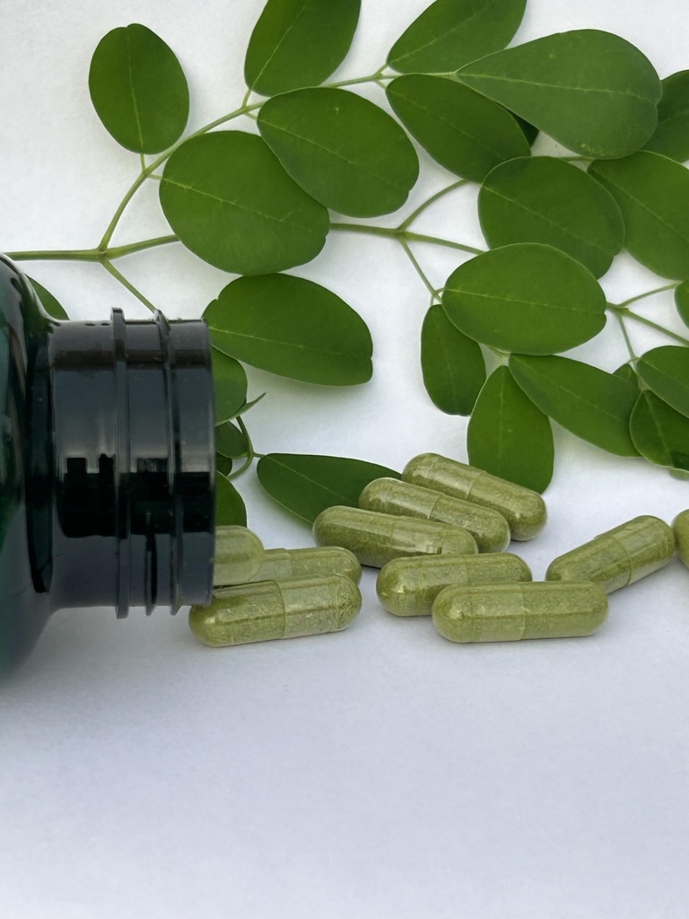 jamaican-moringa-capsules-100-natural-in-4.jpg