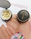 portable-travel-pill-box-organizer---gif-4.jpg