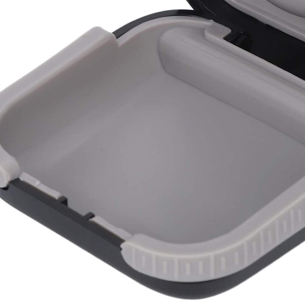 protective-case-for-travel-hearing-aids--2.jpg