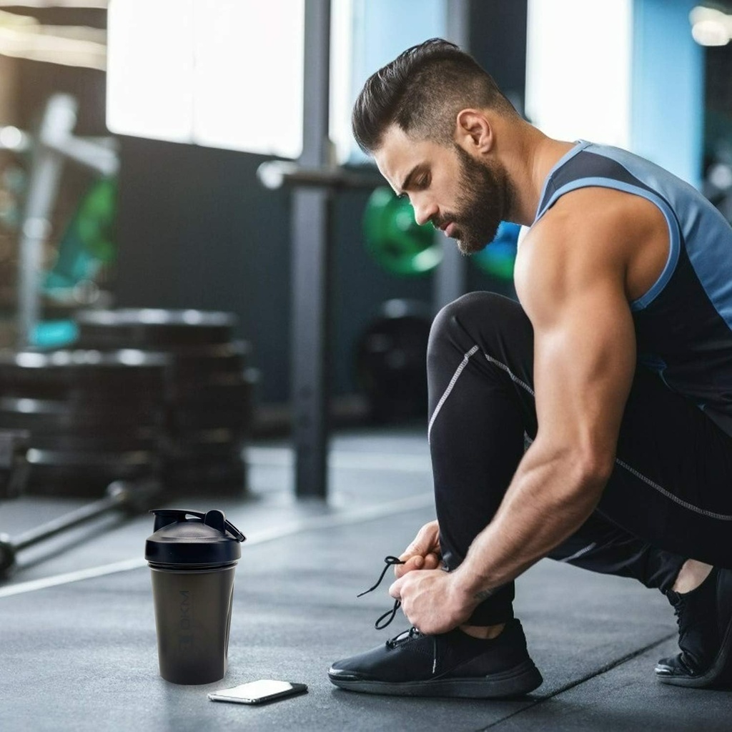 shaker-bottle-12oz-protein-shaker-plasti-5.jpg