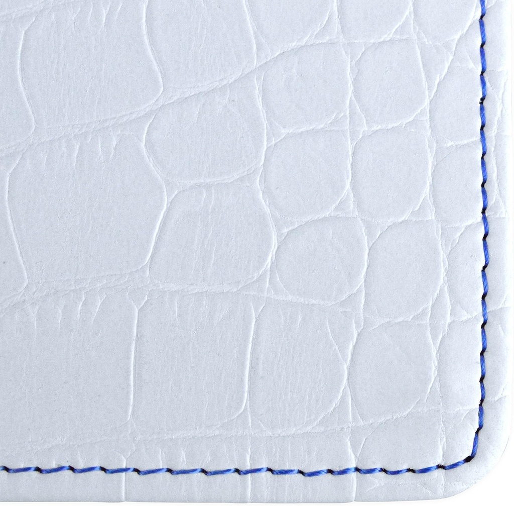 premium-crocodile-effect-scorecard-holde-3.jpg