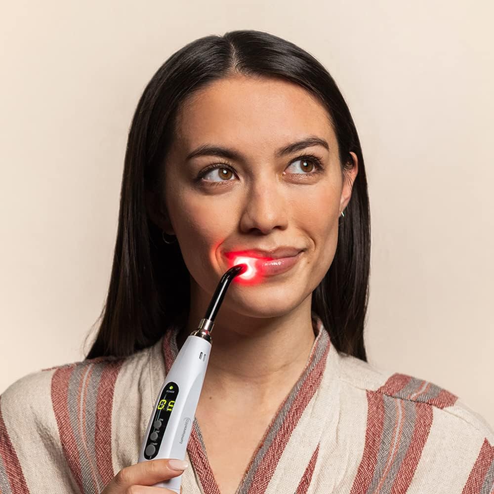 luminance-red-the-proven-lip-sore-device-3.jpg