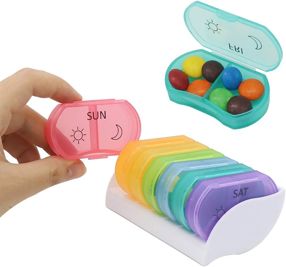 HRX Package Little Daily Pill Box Case AM PM voor 7 dagen, Small Pocket Purse pillen houder, Cute Drug Organizer Container 2 keer per dag