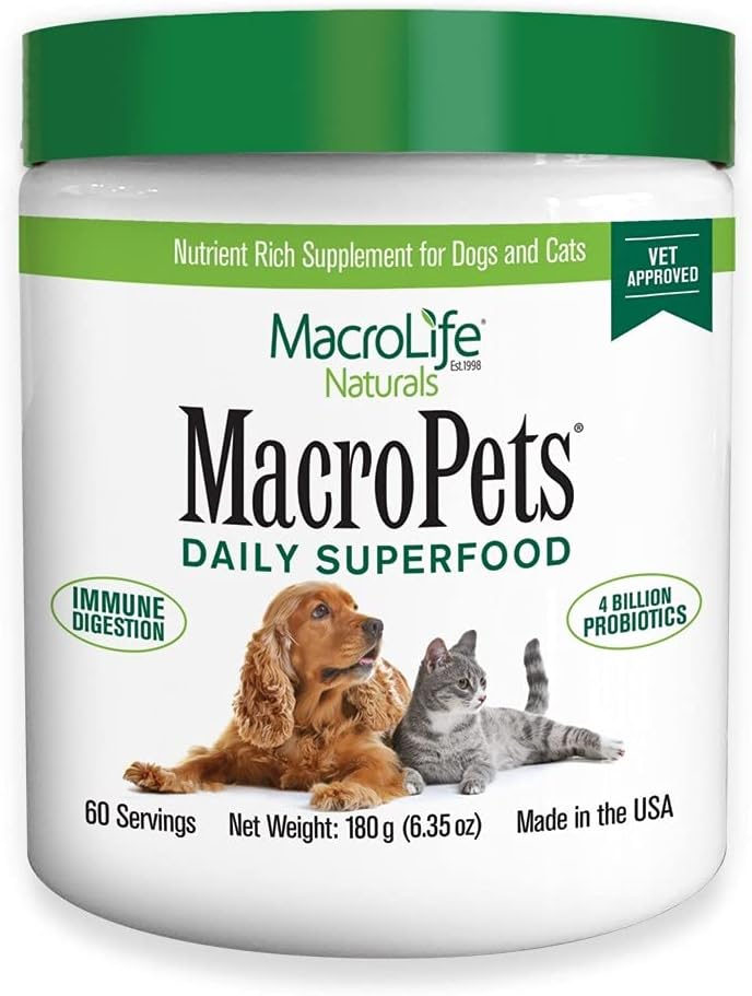 MacroLife Naturals MacroPets Greens Superfood Supplement Powder Topper for Dog Cat Small Mammal, Natural Nutrition Boost Probiotics Digestive Enzymes Vitamin E - Immune Gut Health & Energy - 6.35oz