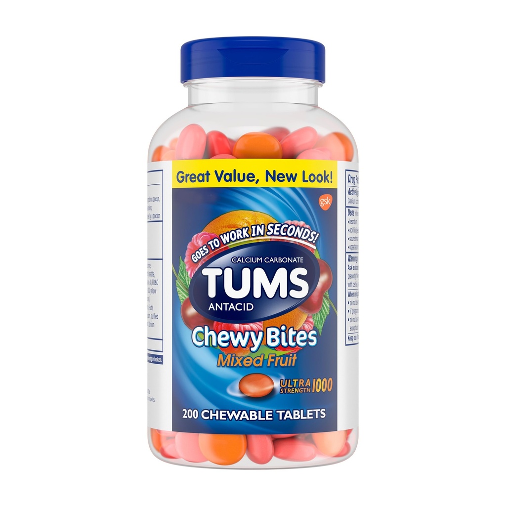 TUMS Chewy Bites Tablettes antiacides à mâcher pour le soulagement des brûlures d'estomac ultra-fortes, idéal pour un barbecue d'été- Fruits mélangés - 200 Compte