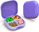 Dagelijkse pil Organizer 4 Compartments, Kleine pil Box Portable Travel Pill Case, Mini Pill Container voor Purse Pocket, Compact Travel Medicine Organizer voor Vitamine, kabeljauw Leverolie, Supplement (Paars)