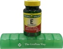 Spring Valley Vitamine E Dieetsupplement, 180 mg, 100 Tel met gratis Grafton Way Pill Organizer