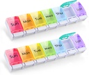 GOGOODA 2 Pack Weekly pil Organizer Artritis Vriendelijk, Reizen 7 dagen pilhouder Vitamine Container Organisator met popup Open ontwerp en voldoende ruimte om vitamines, visolie en medicatie vast te houden